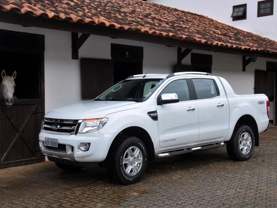  Ford Ranger Double Cab Limited 2012 года  (BR) (фото 14 из 21)